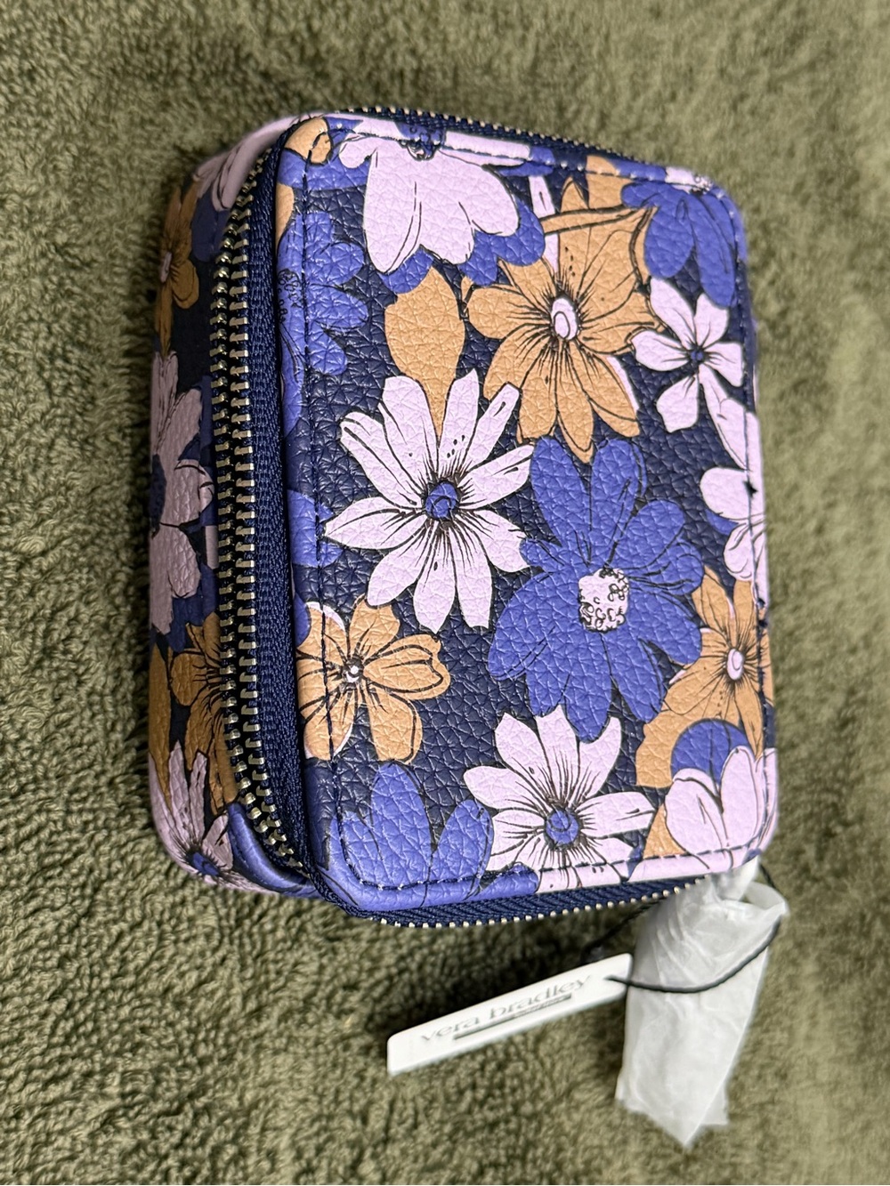 New Vera Bradley - Travel Pill Case